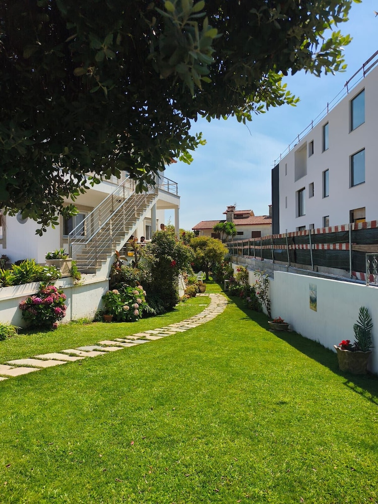 300m by Ap lia Beach Terrace