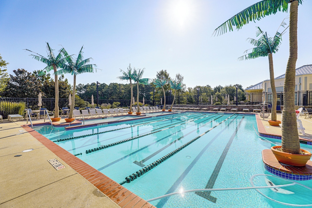 Communal Pools, 6 Mi to Bethany Beach! Family Home