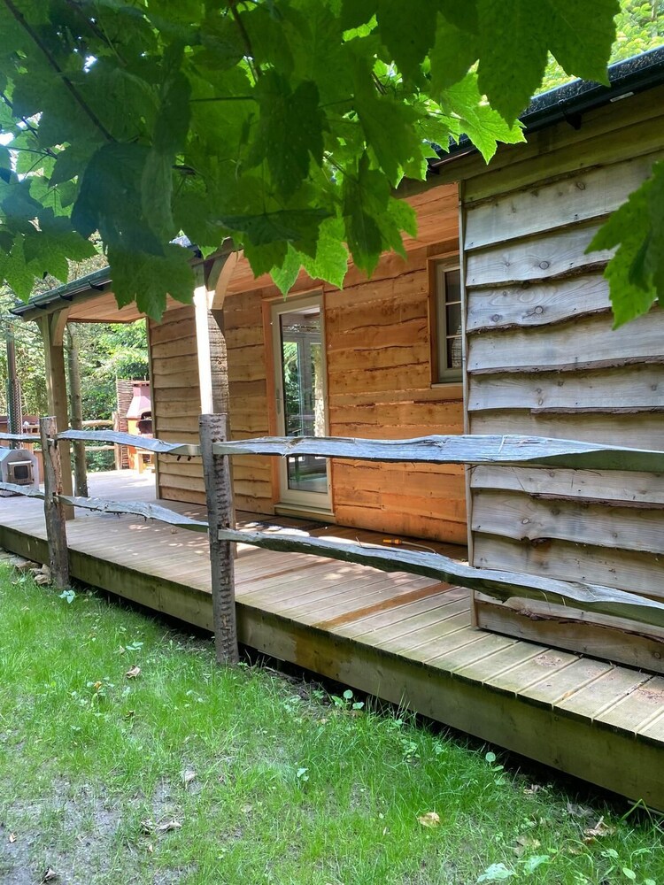 Hayne Barn Estate - Private Estate : 6 Eco Lodges - 1 Studio