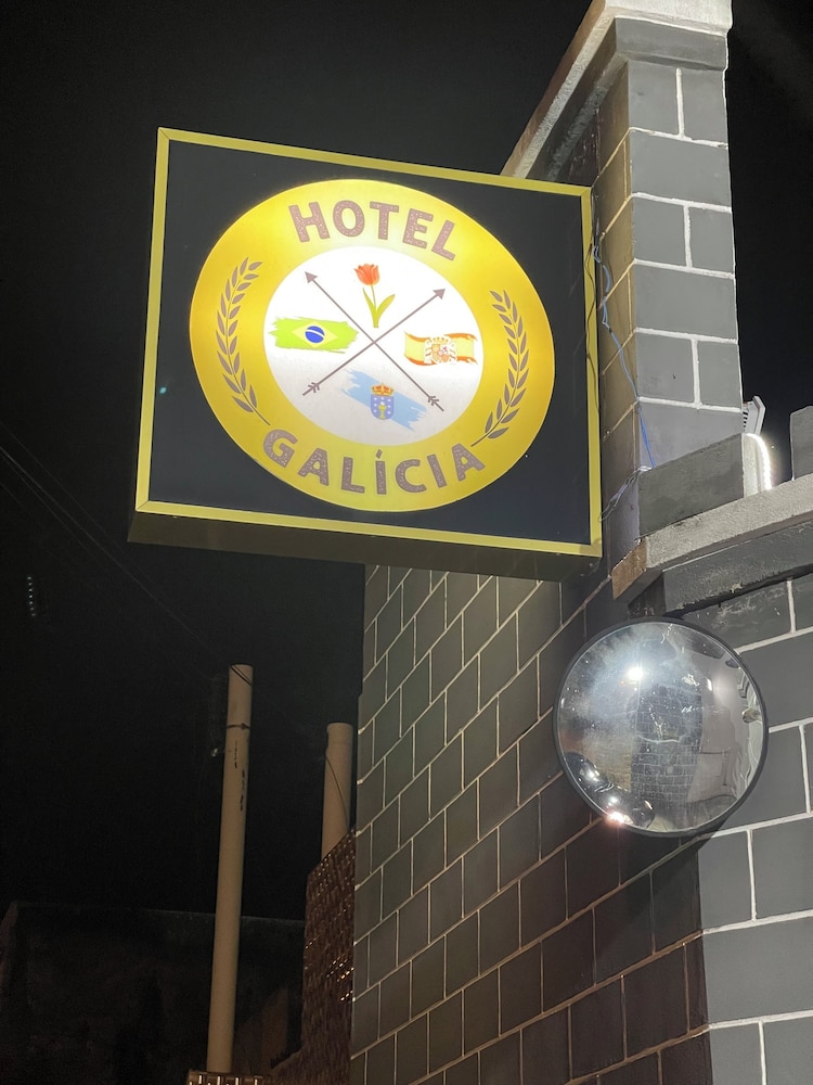 HOTEL GALICIA