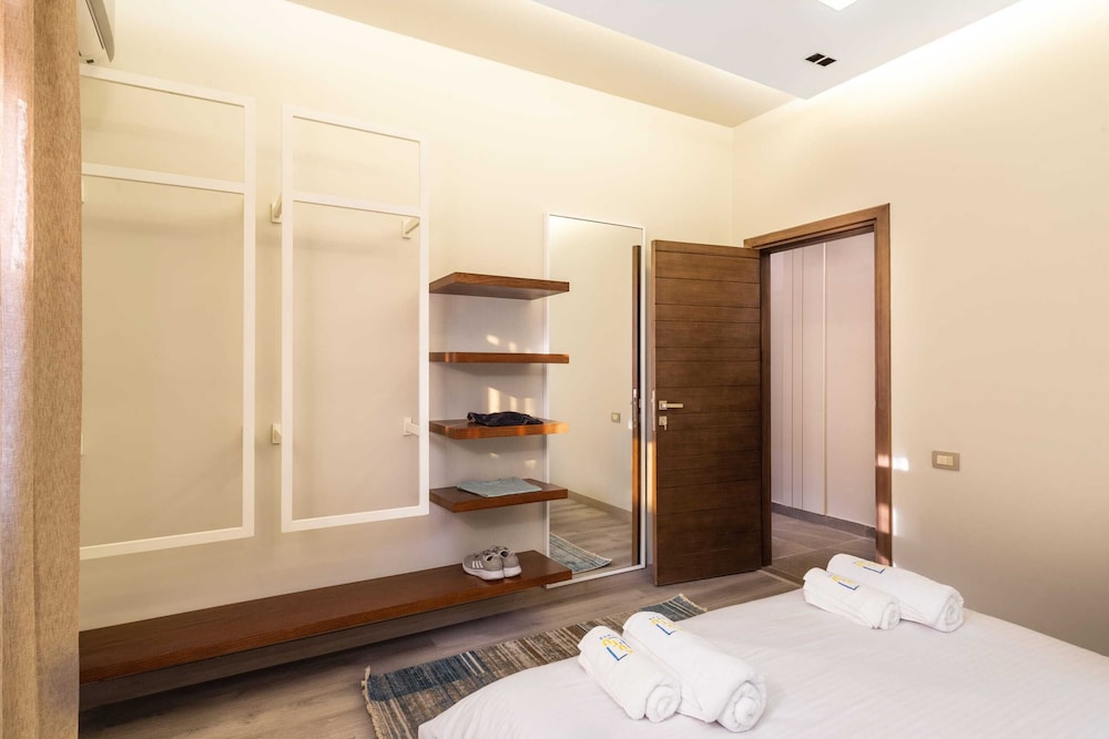 Xuru Stays I The Sleek & Ritzy 2 BDR 15 min From CAI Airpt