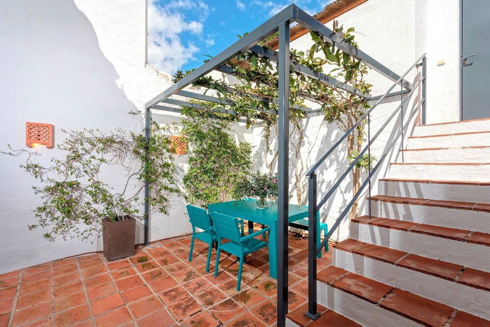 Elegant Duplex House - Aloha Golf