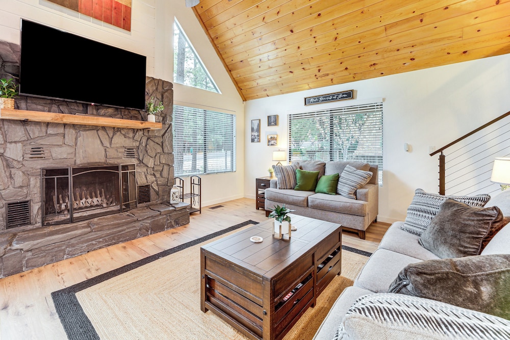Outdoor Oasis w/ Hiking Access: 20 Mi to Flagstaff