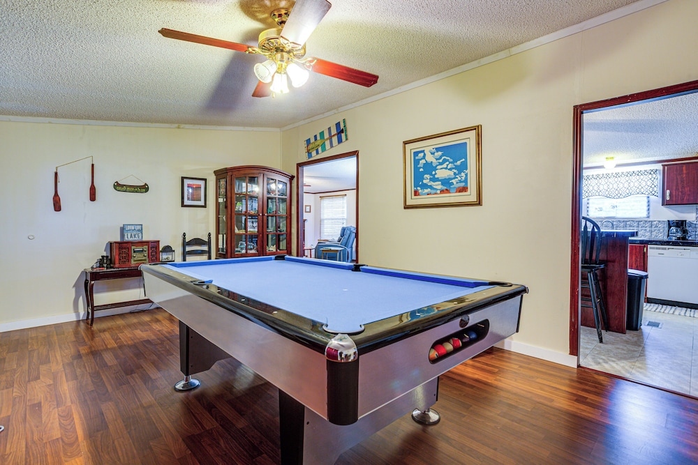 1 Mi to Lake Texoma: Peaceful Kingston Getaway