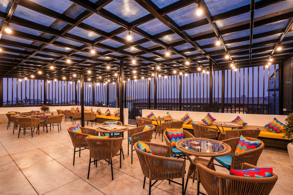 goSTOPS PLUS Gurugram, Baani Square
