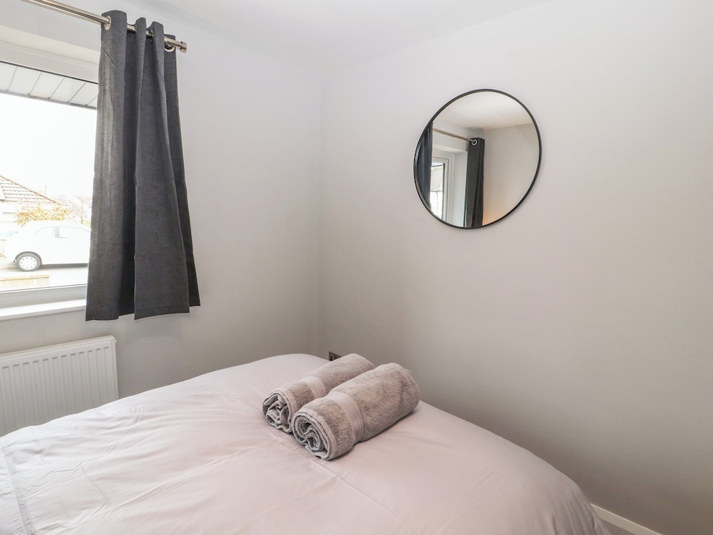 12 Merefell Road