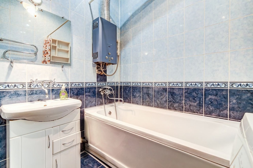 AG Apartment Varshavskaya 112