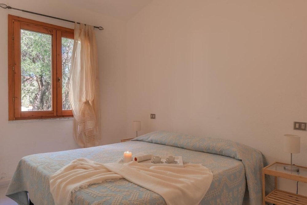 Outstanding Residenze Gallura 2 Bedroom Sleeps Plus Child Unit 3