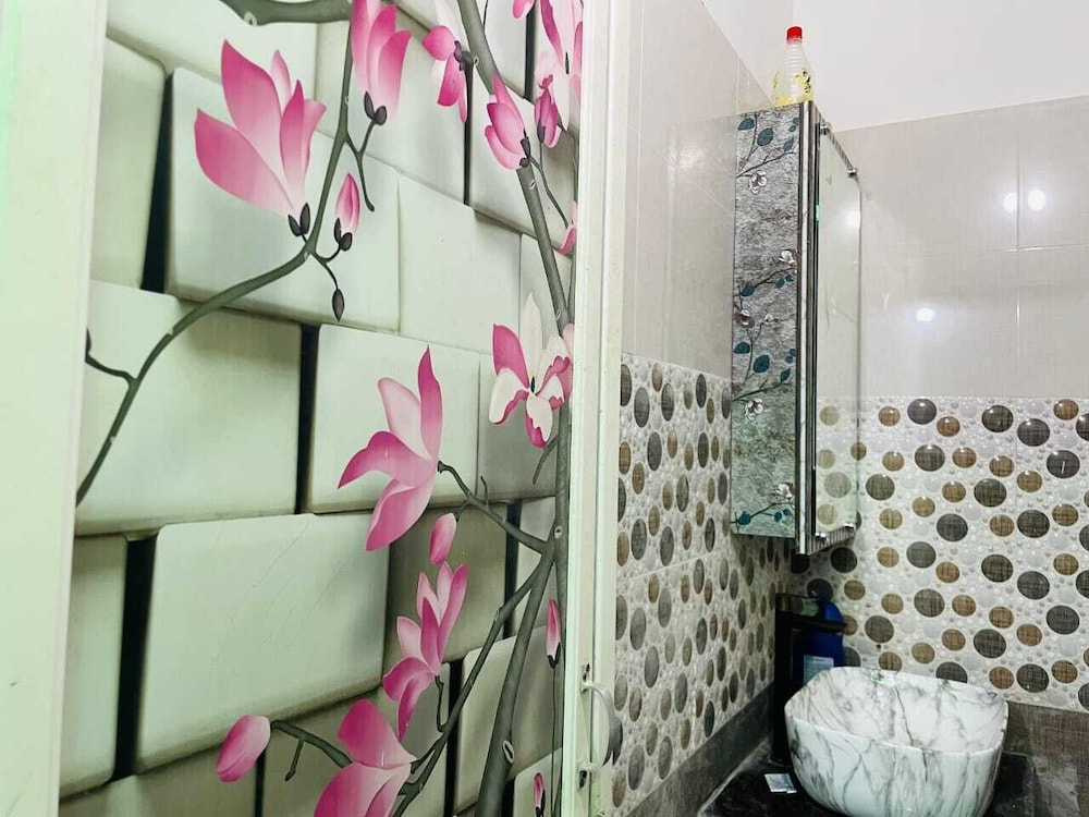 Kashi Cottage Homestay By GRB