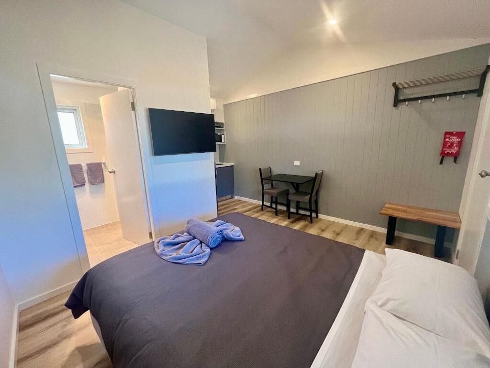 Hay Caravan Park