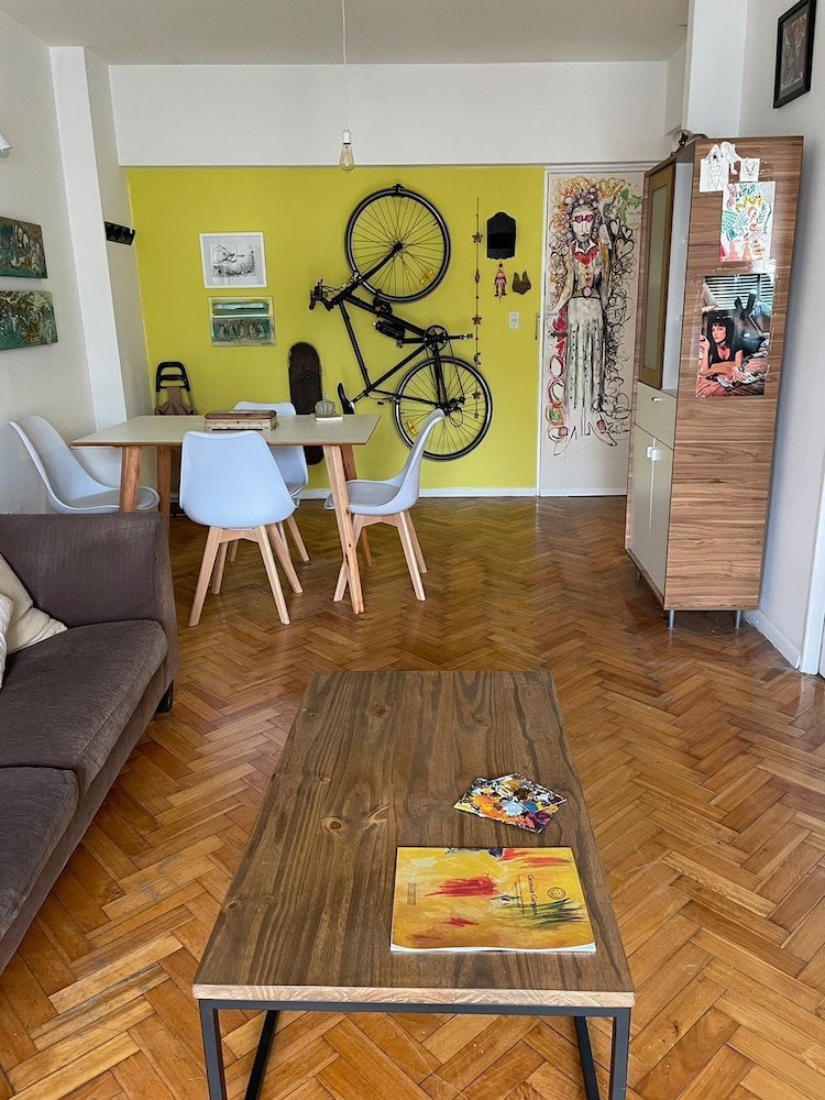 DEPARTAMENTO COMPLETO EN RECOLETA
