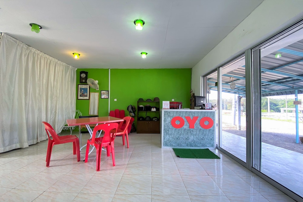 OYO 90168 Serambi Pelangi Chalet photo 4