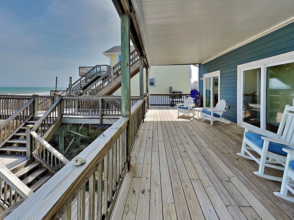 Ocean Splendor by Topsail Realty