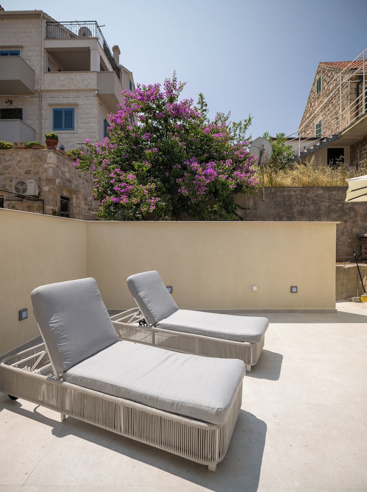 Villa Maja Aurelia in the Centre- Romantic studio apartment