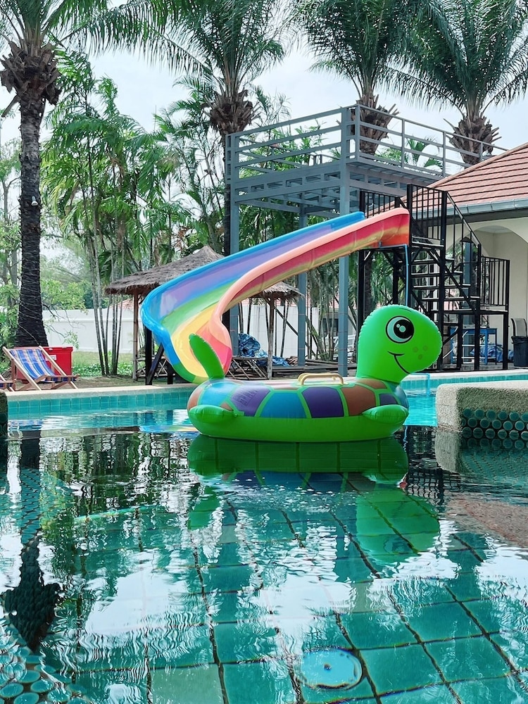 Pool Villa for Families and Party