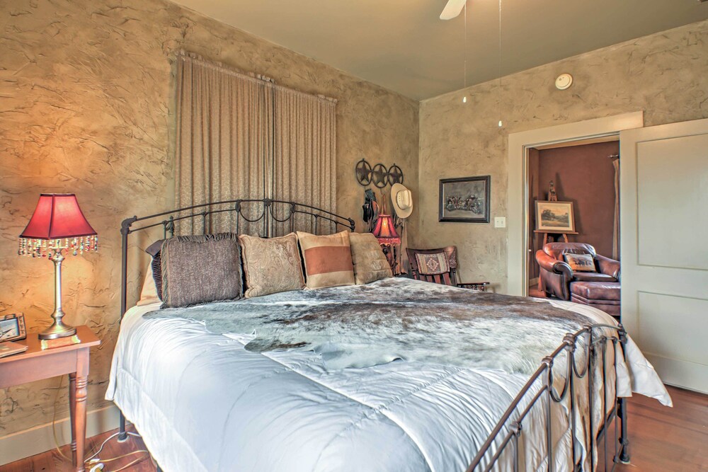 'august Schmidt' Fredericksburg Cottage w/ Hot Tub view 3