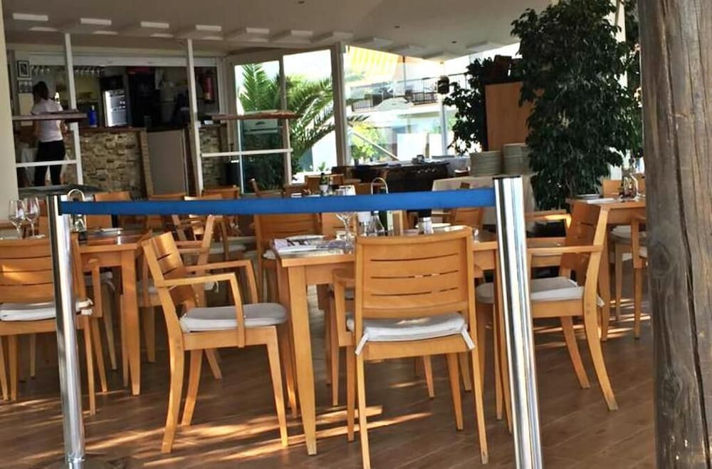 Sky Sea Holidays Mi Capricho