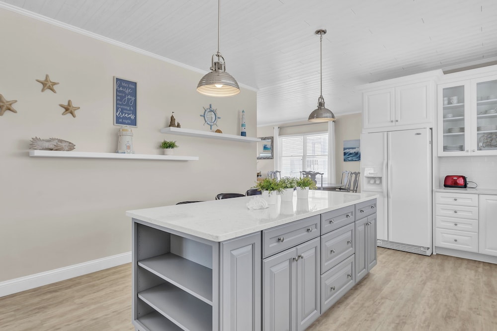 Topsail Escape by Topsail Realty