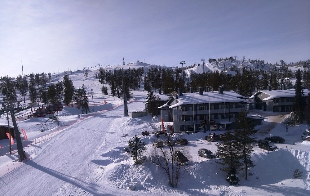 Hotel Vuosselin Helmi - Image 1