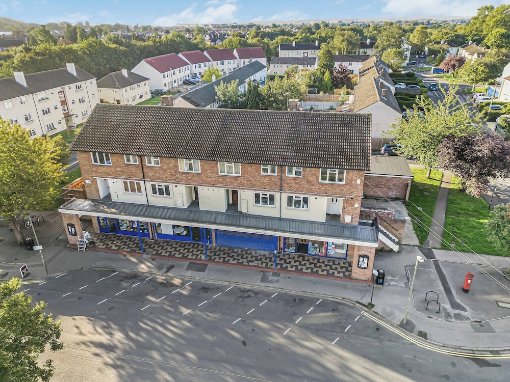 Stylish & Bright 3BR in Headington, Oxford Area
