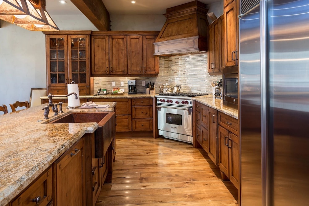 Stag Lodge at Deer Valley Resort - Four Bedroom Residence with Spa #33 4 Condo