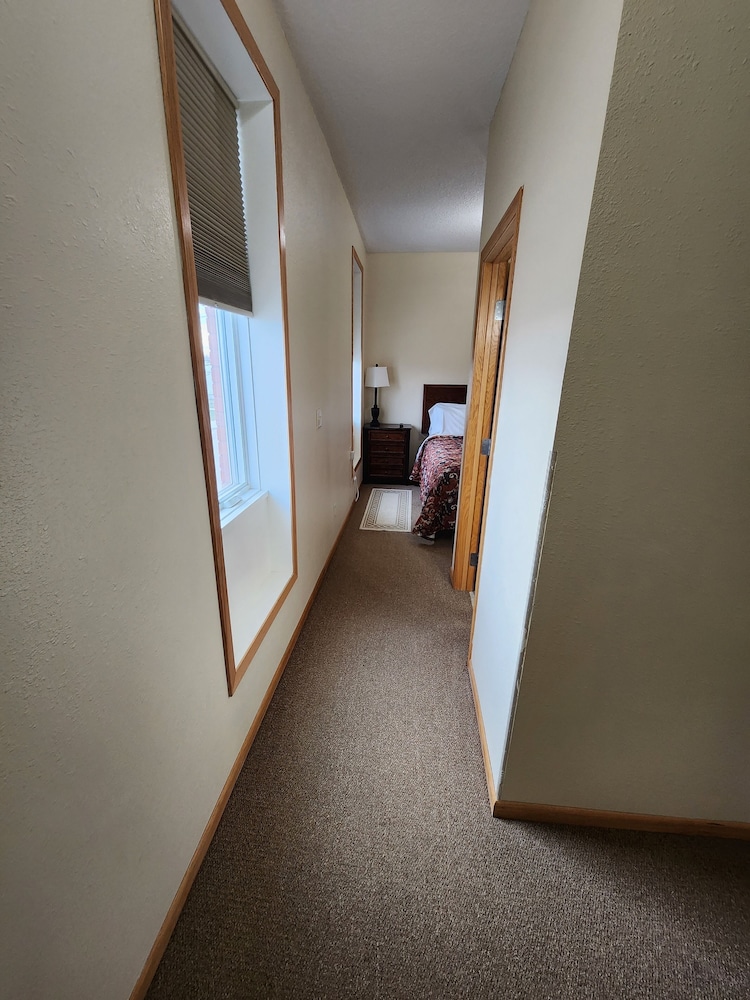 Underwood Inn