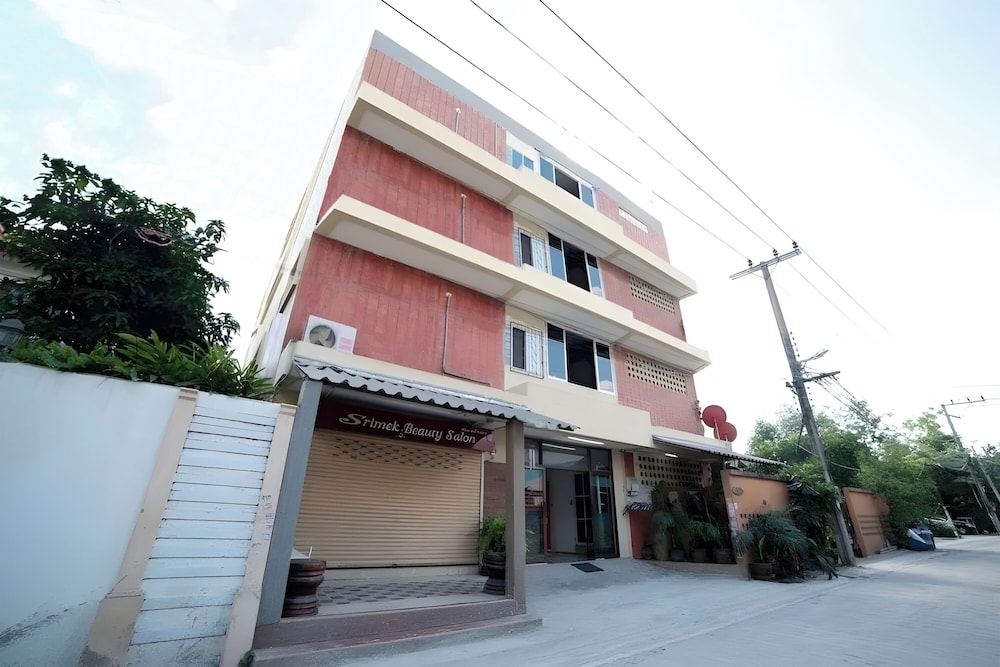 Sukhum Sukhumvit-Onnut Guest House