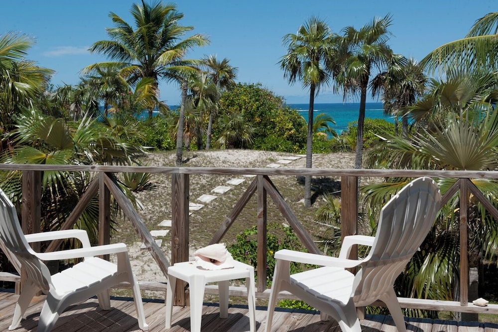 Seaside Sanctuary: Private Estate With Heated Pool