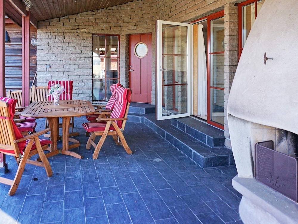 5 Person Holiday Home in Morbylanga-by Traum