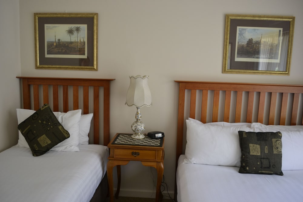Aberdeen Motor Inn