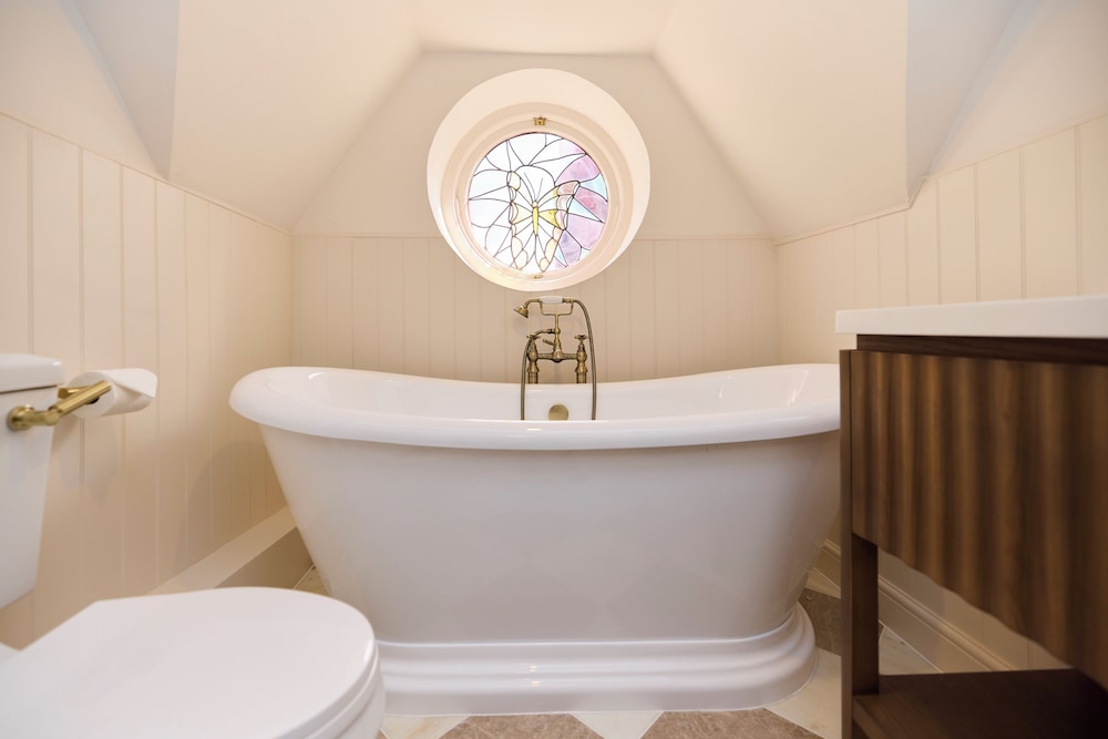 Belsize Park Eton Elegance photo 2
