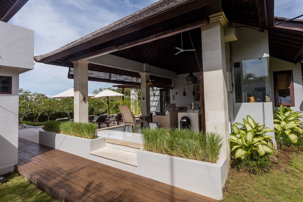 Villa Lumi Bali view 3