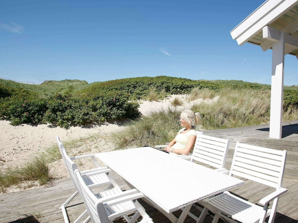 10 Person Holiday Home in Lokken
