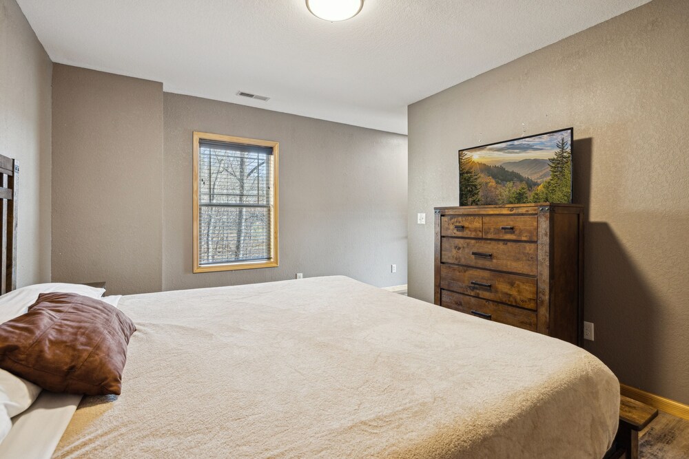 Wild Heart Lodge 4 Bedroom Cabin