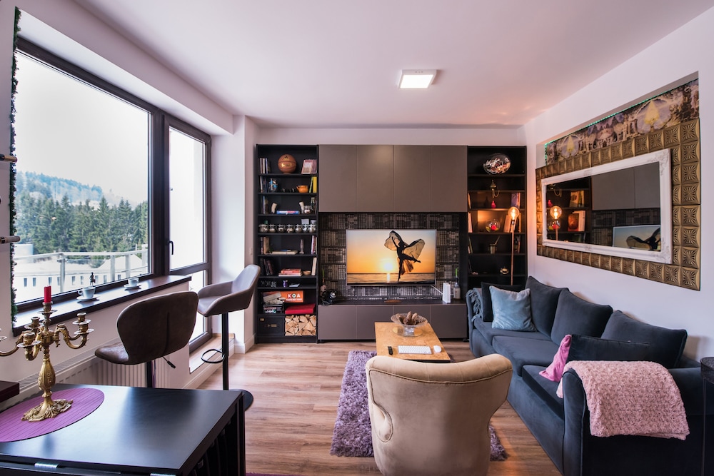 Apartment Castel Suite view 5