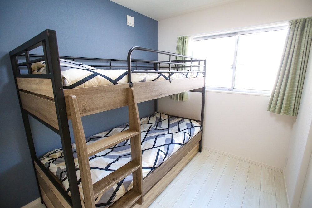 Tenjin Higashi Russo view 4