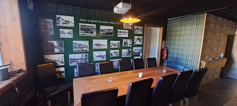 meeting & event spaces