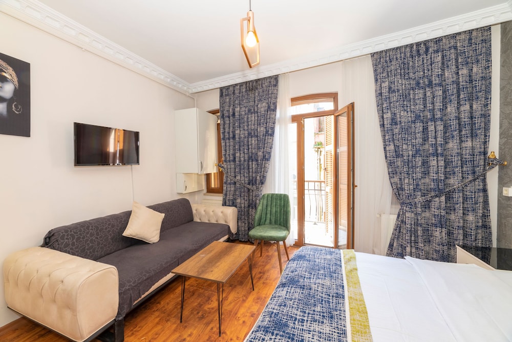 Opera House Otel - Image 96