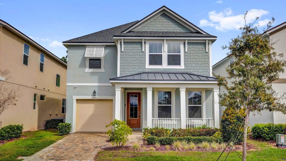 Upstay: Large Resort Home w Private Pool & Hot Tub