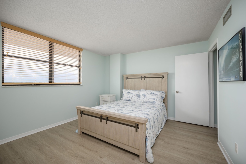 Sand Dollar I 402 by Distinctive Beach Rentals view 5