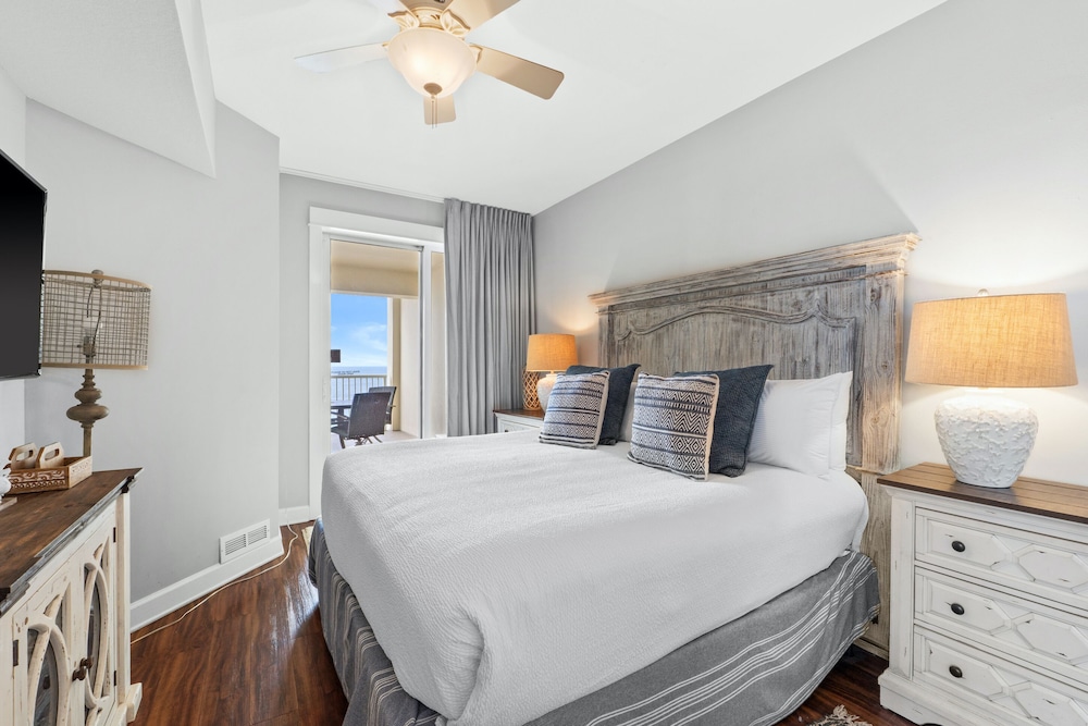 Grand Panama Beach Resort by Panhandle Getaways