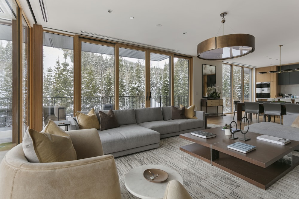 1504 Founders Place - Three Bedroom Deluxe 3 Condo
