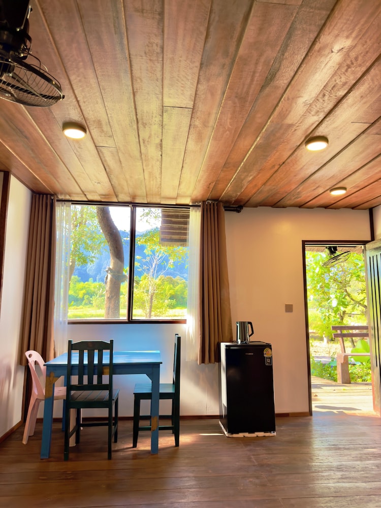 Dalasone Pool Villas