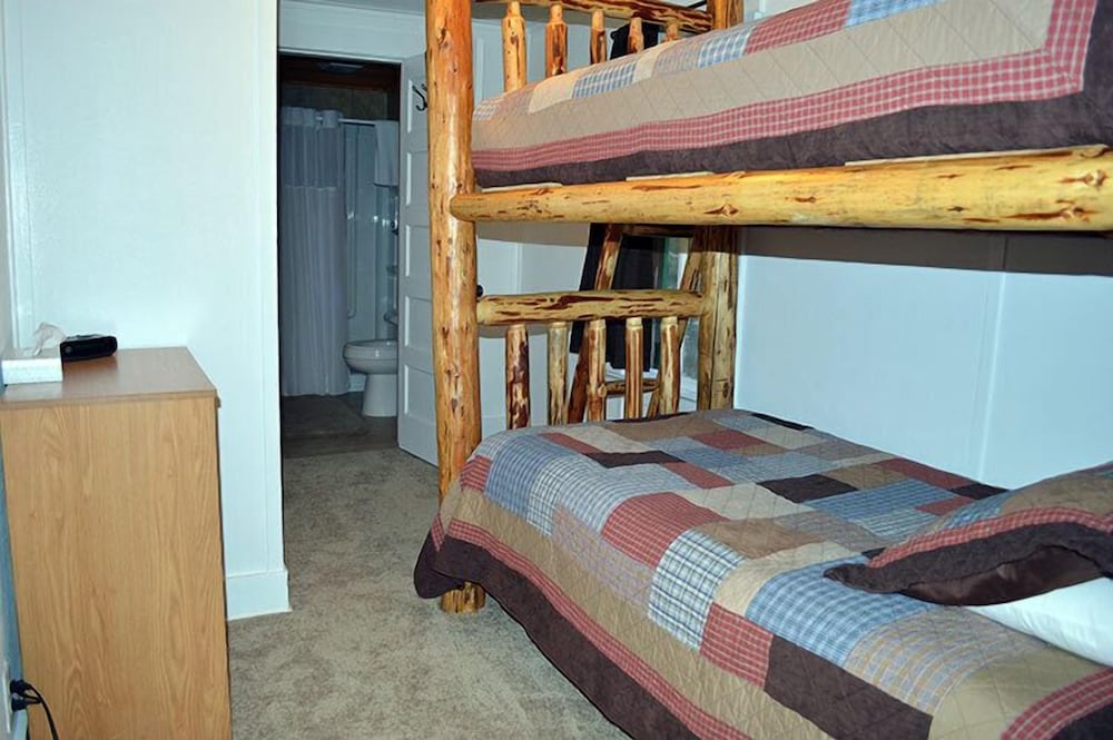 Union Creek Resort