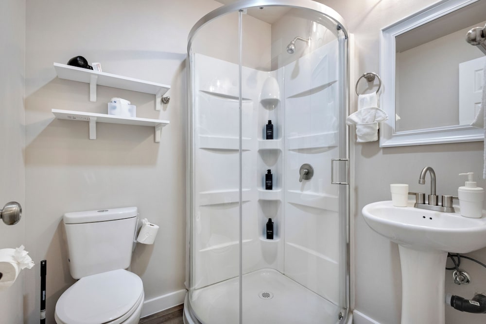 Judkins Guesthouse - Close to Downtown
