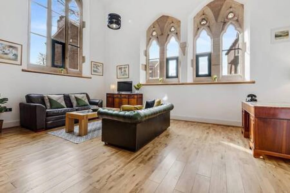 Host Stay Belvidere Church view 2