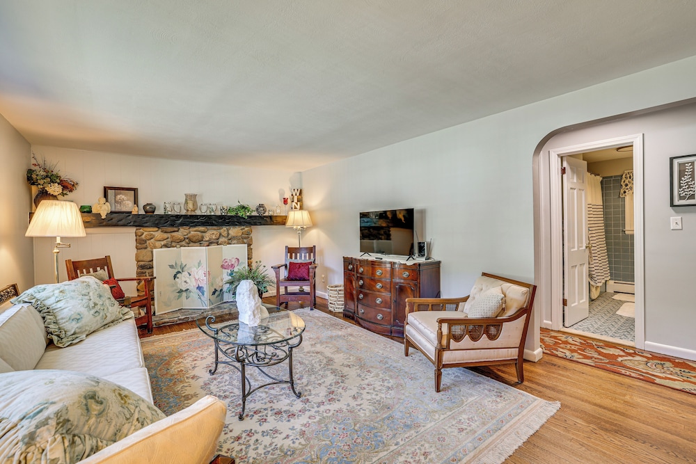 Family Getaway in Bristol Near Trails & Parks!