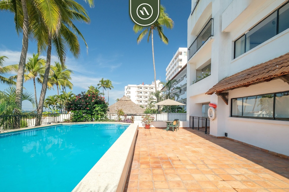 One Beach Street 310 C