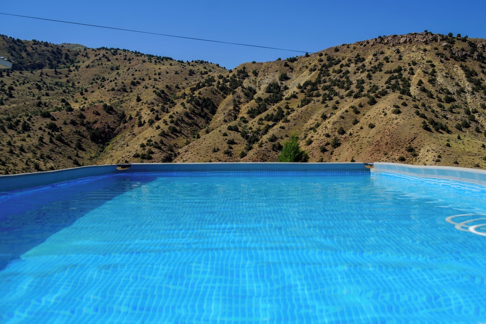 EcoLodge in Wildlife Refuge