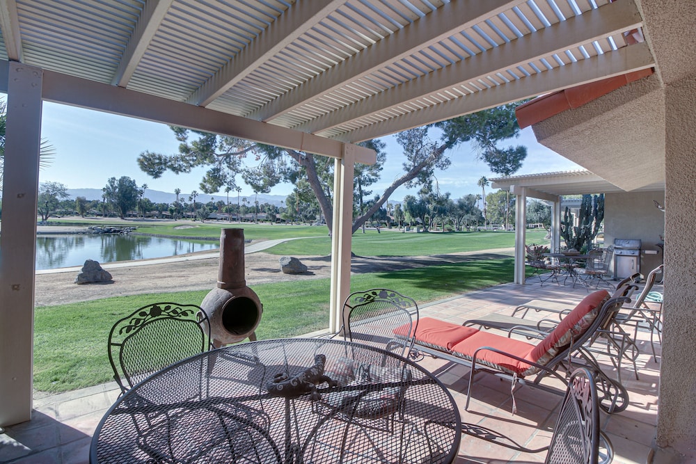 Pet-friendly Palm Desert Gem on Golf Course! view 4